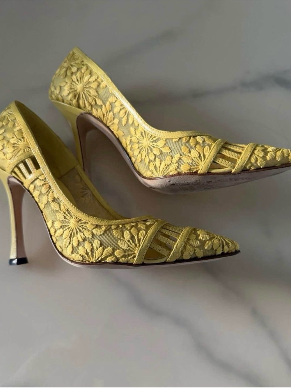 Vintage Manolo Blahnik Embroidered Leather Lace Floral Stiletto Heels 105 Pumps - Picture 3 of 6